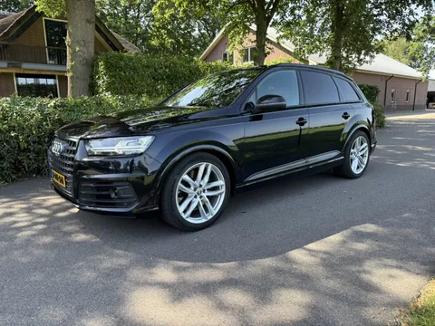 Audi Q7 4.0 TDI SQ7 quattro Pro Line + 7p Full options !