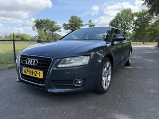 Audi A5 Coup&eacute; 3.2 FSI quattro S-line